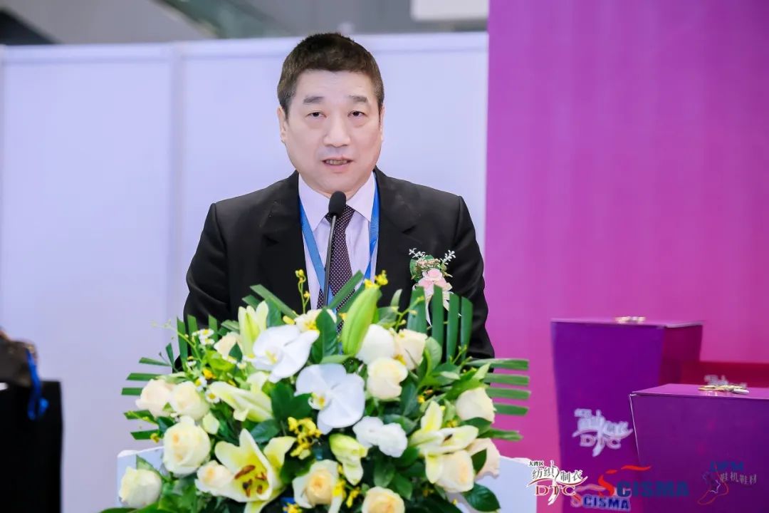 圖片2:訊通展覽公司董事長_ 梁天富.jpg