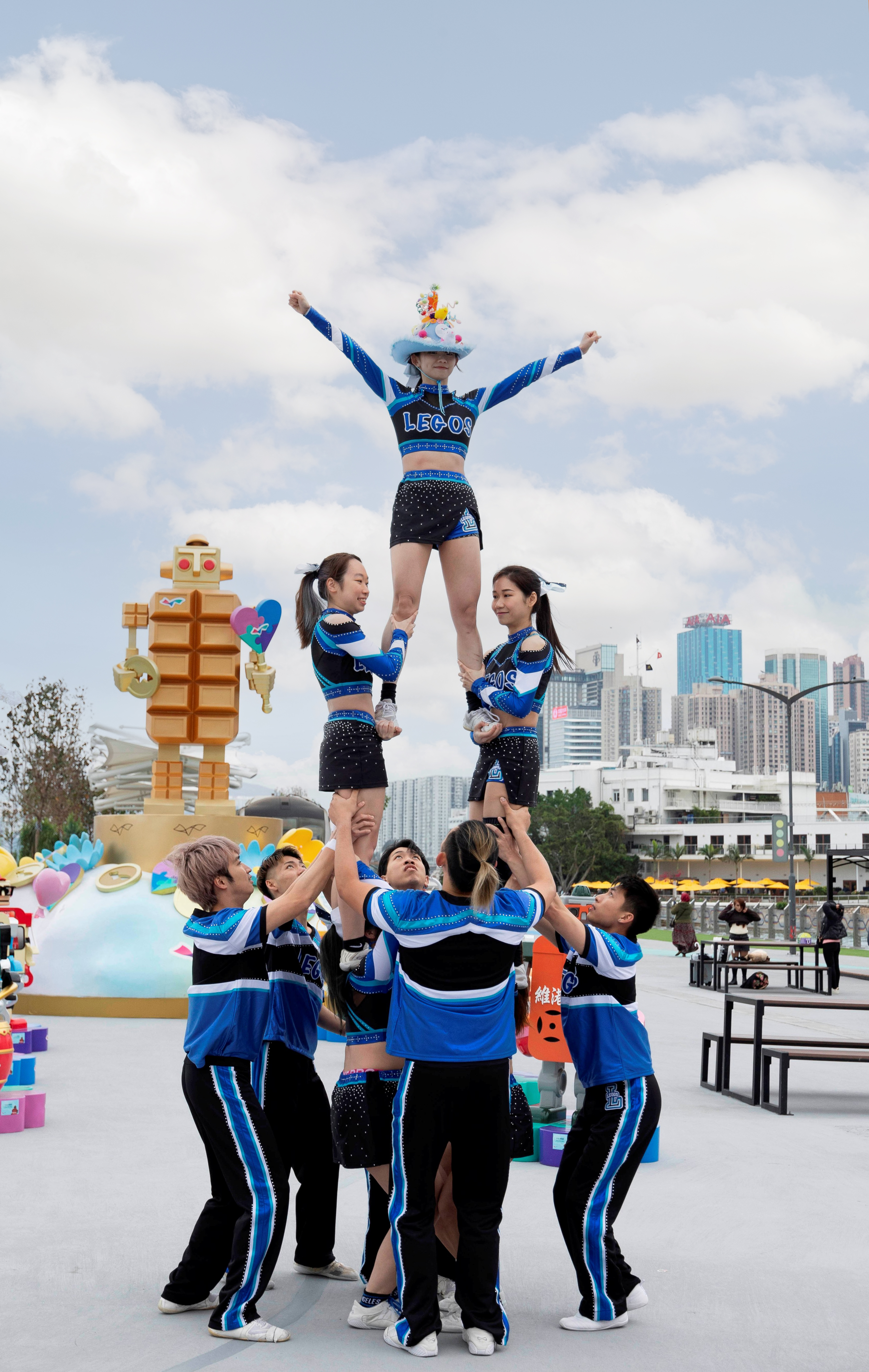 161_維港復活節帽子巡遊_灣仔_水上運動及康樂主題區_海濱站_閉幕典禮_啦啦隊表演.jpg
