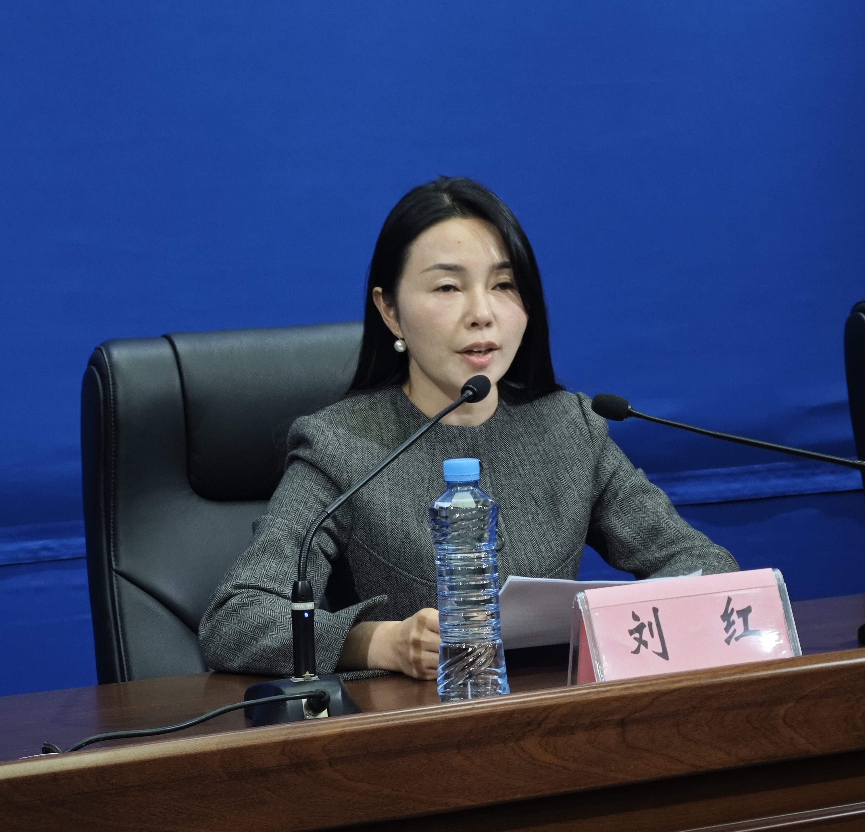 图二 都昌县副县长刘红介绍该县文化旅游发展情况.jpg