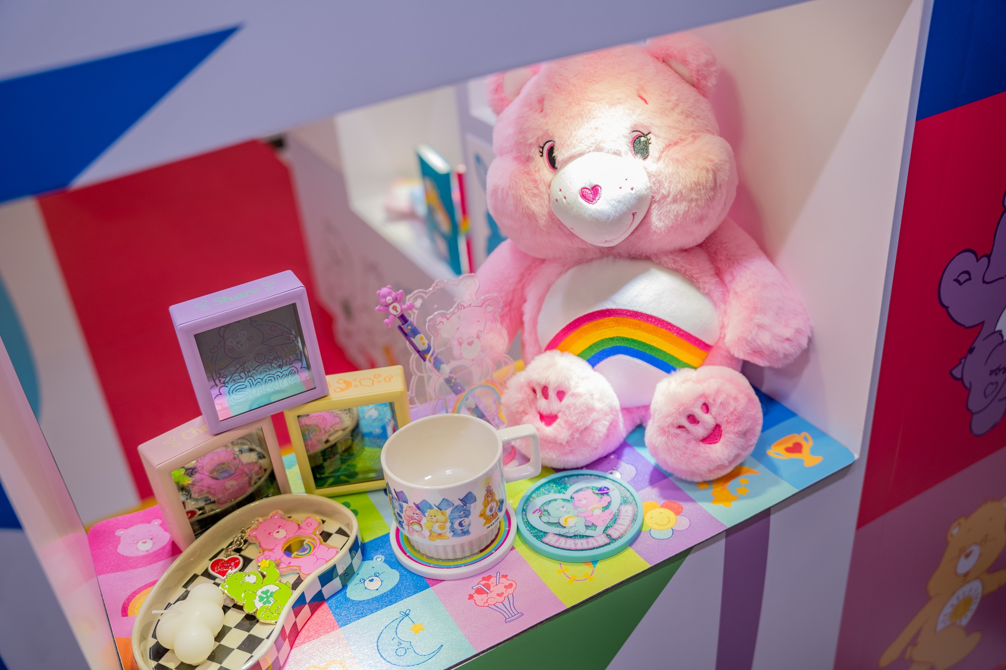 kkplus - Care Bears Dopamine Palette pop-up_Merchandise_6.jpg