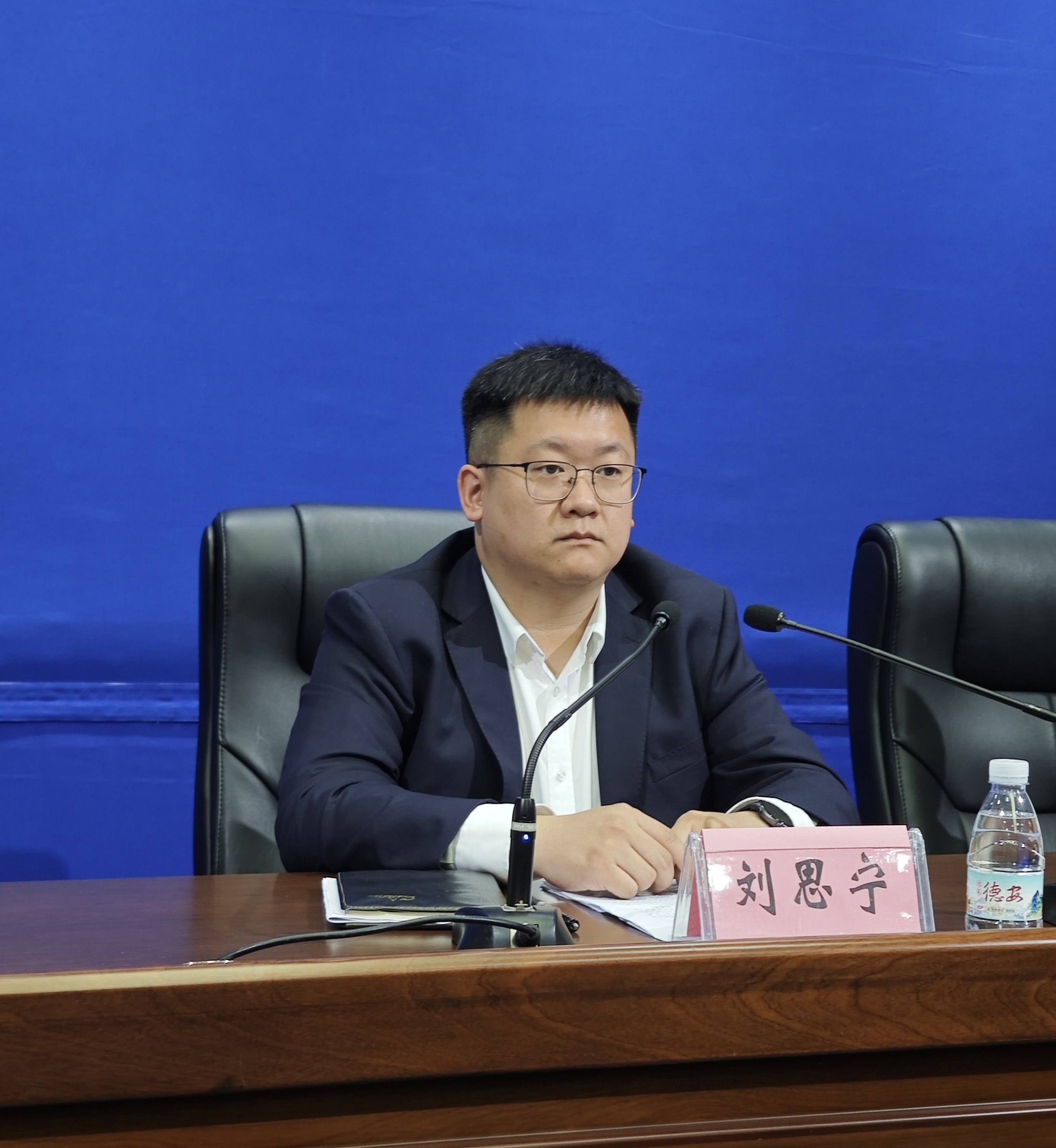 圖二 德安縣人民政府副縣長劉思寧發布相關情況.jpg