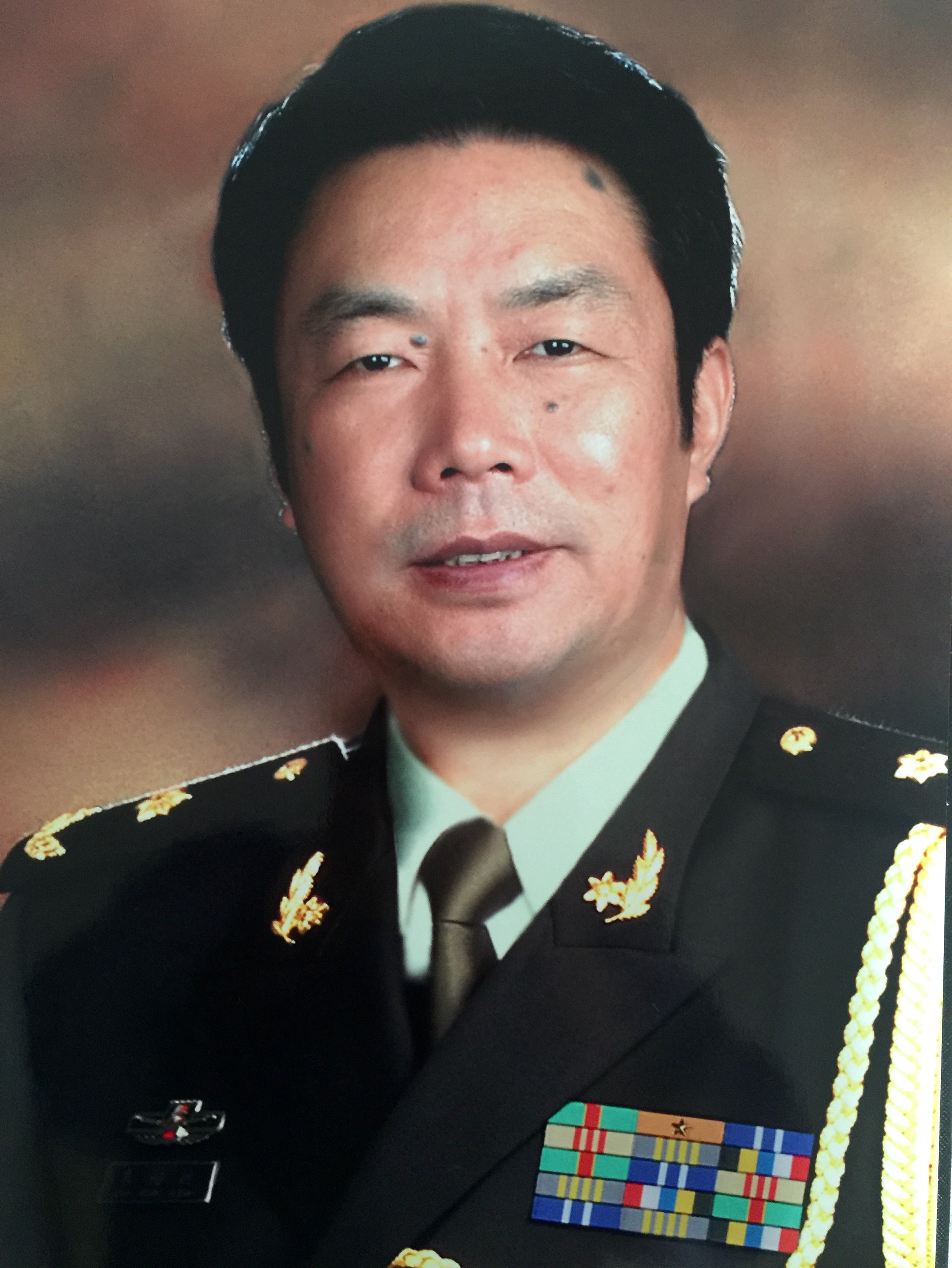 圖一 朱向前.jpg