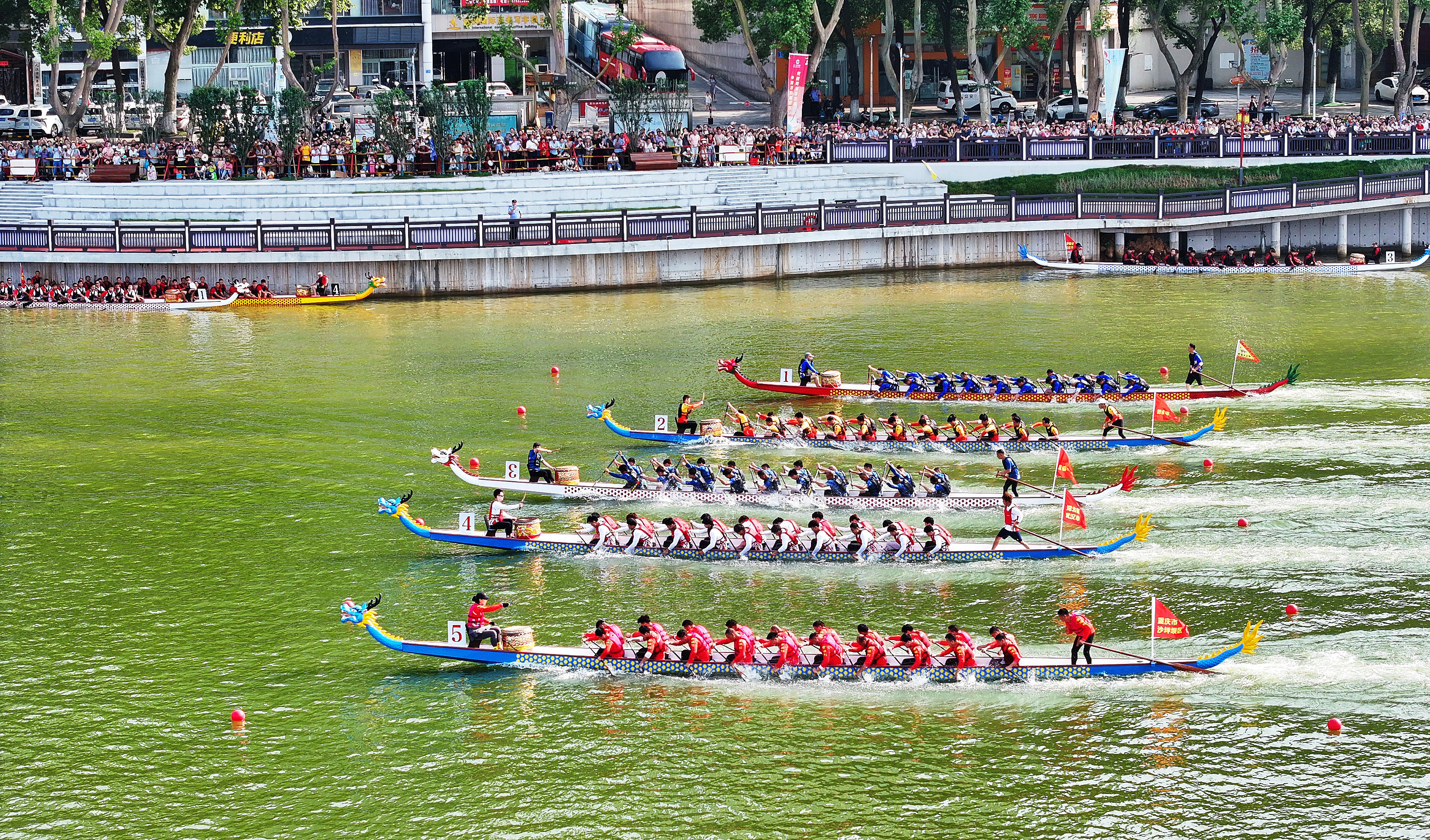 图三 公开组（22人）500米直道赛（宋小勇 摄）.jpg