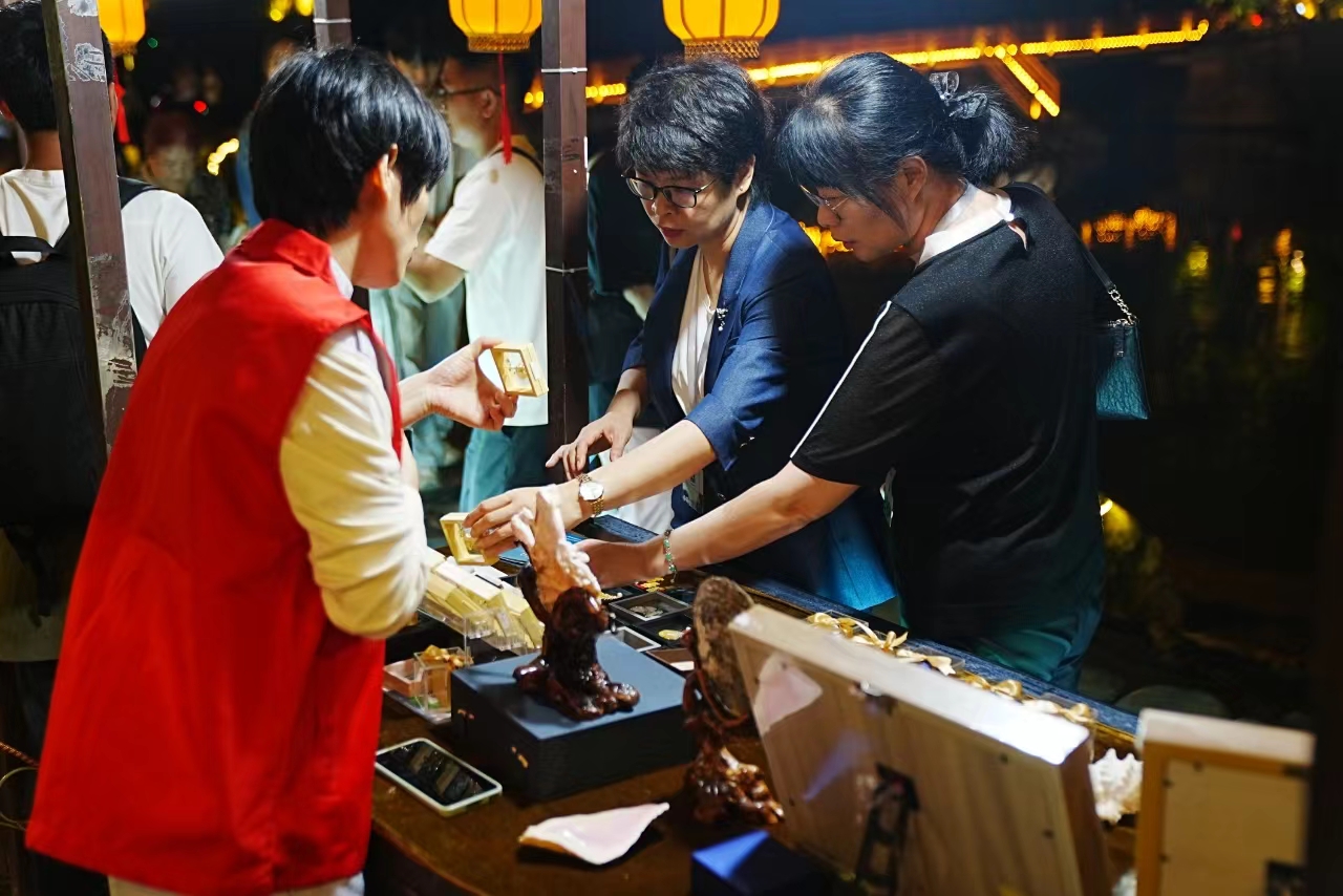 圖2 特色農文旅產品展.jpg