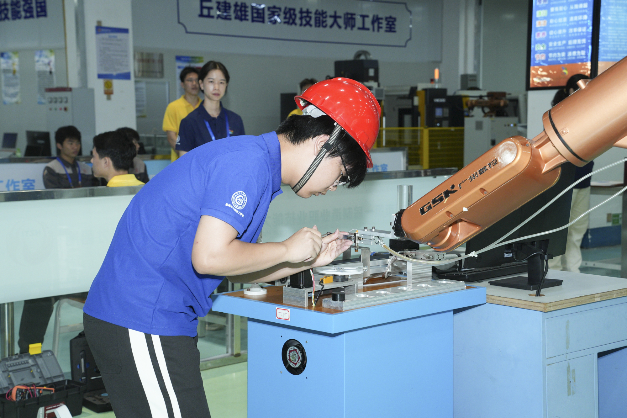 2、惠州市制造业职业技能大赛比赛现场.jpg