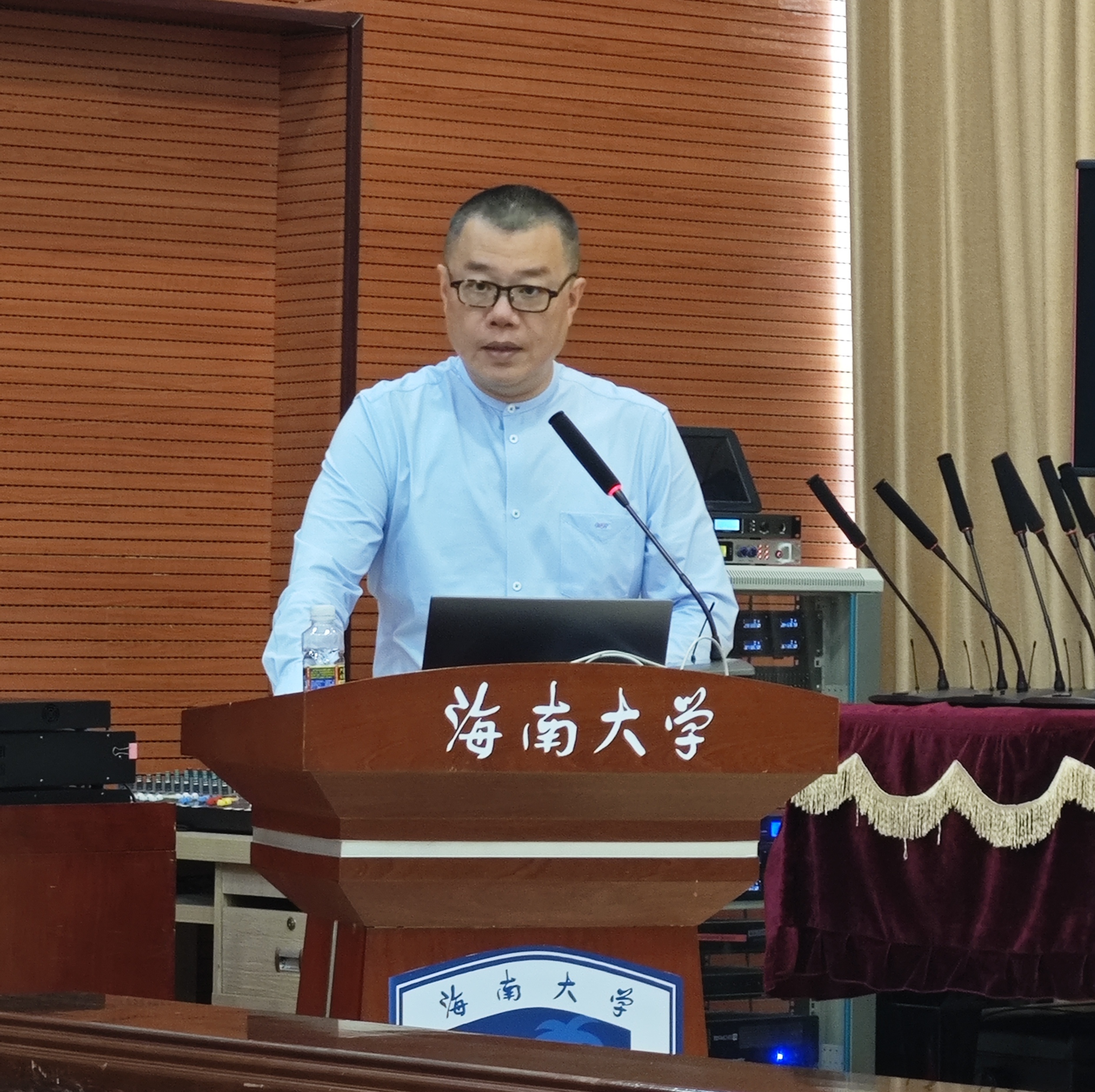 圖一 洪為民教授.jpg