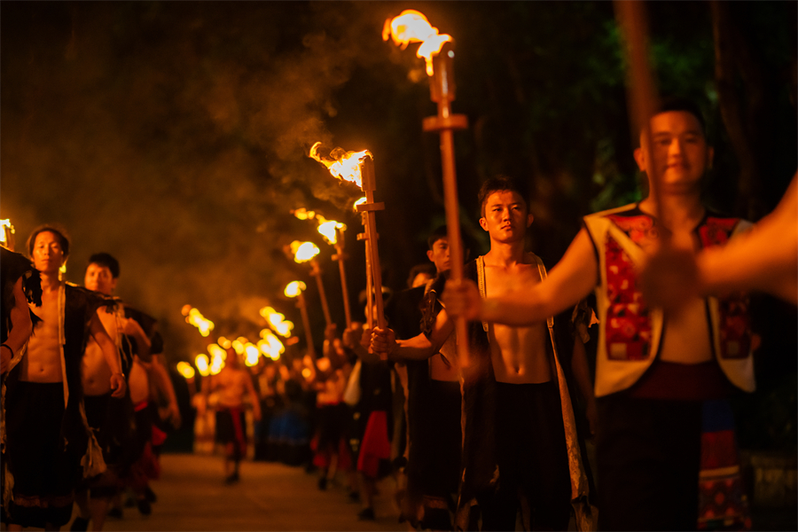 火把狂欢2.jpg