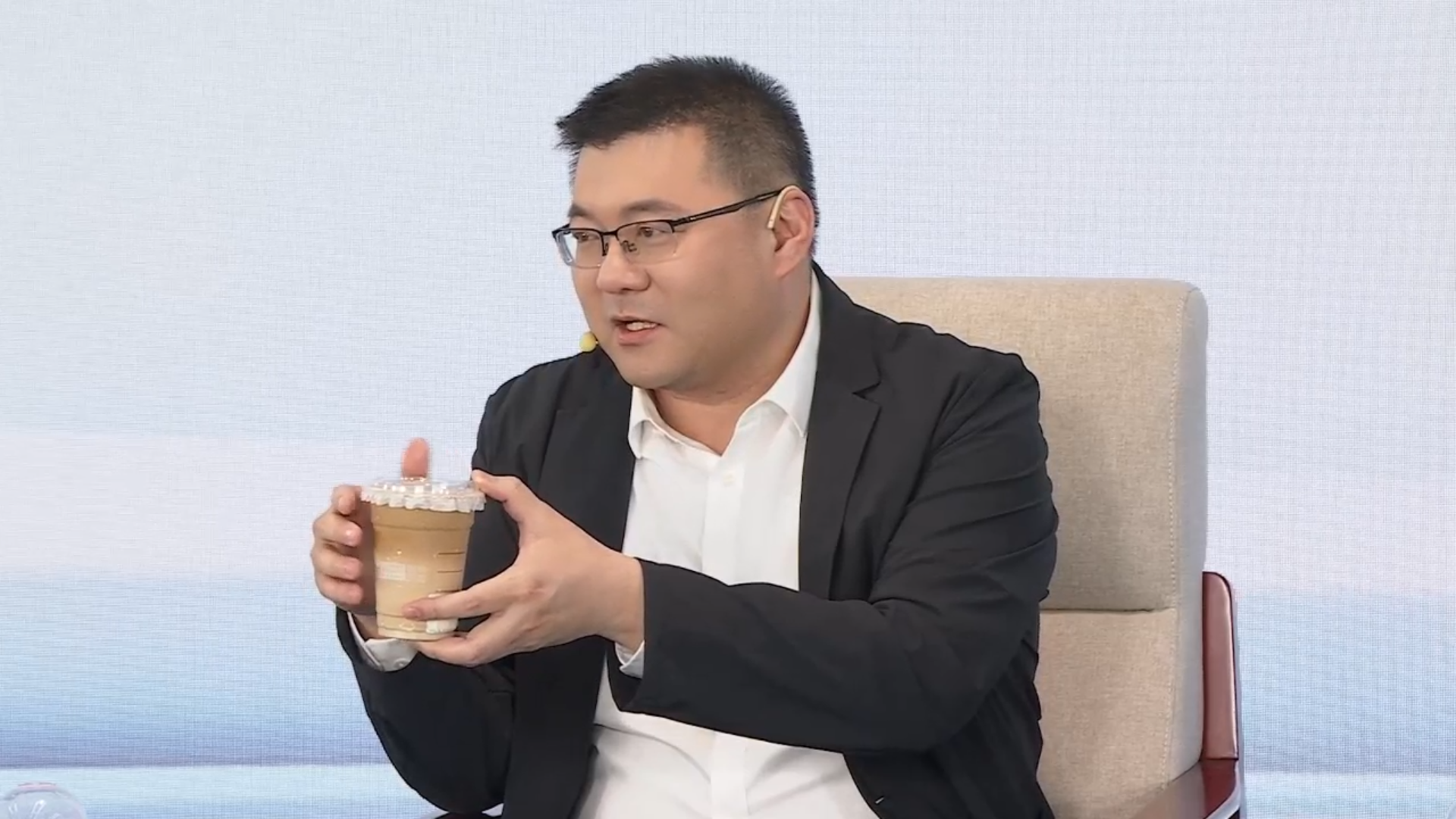 深圳市福田区副区长 余枫.png