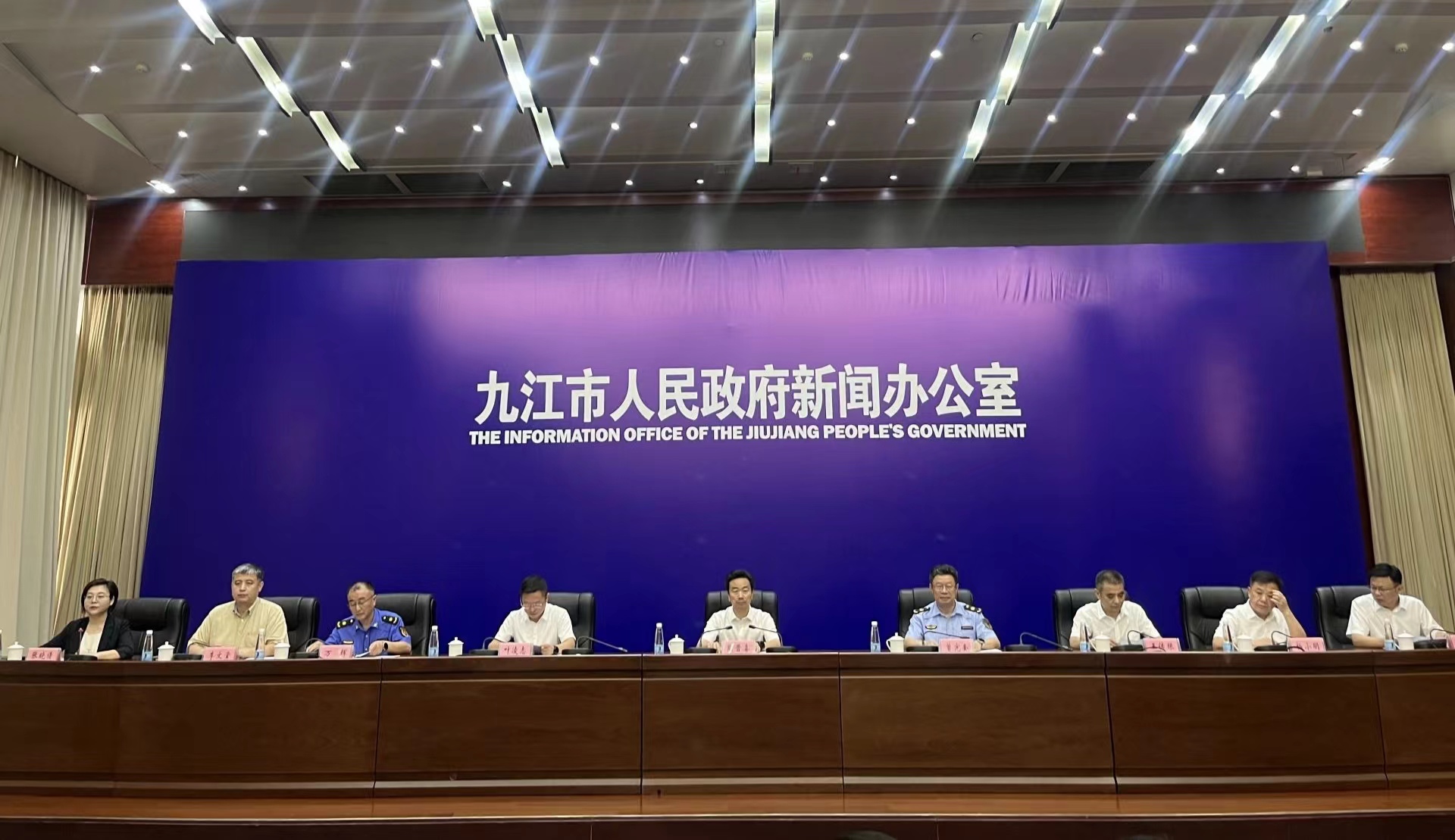 图一 九江市防汛救灾工作情况通报会.jpg