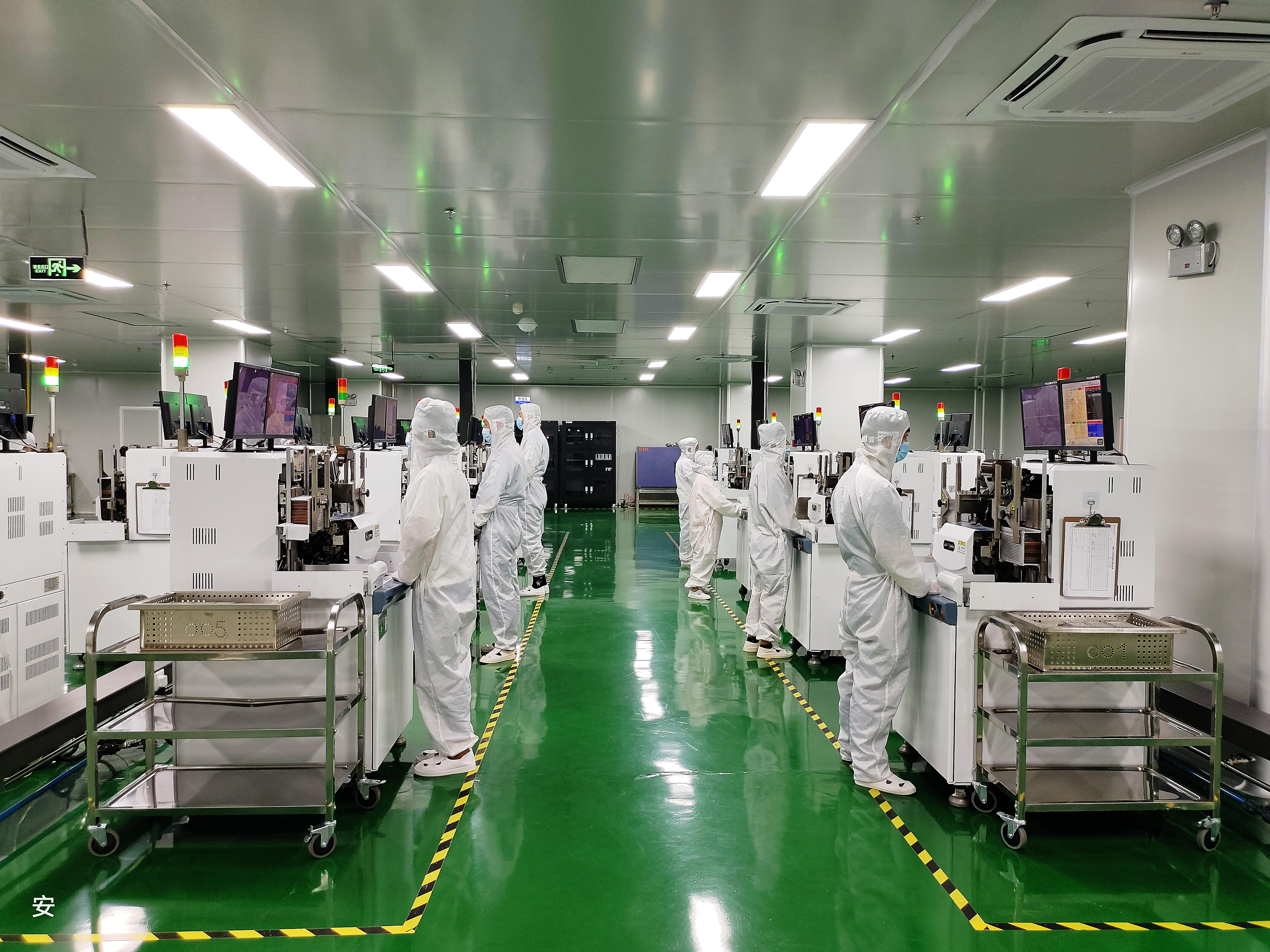 图二 亿芯半导体（南昌）有限公司生产车间.jpg