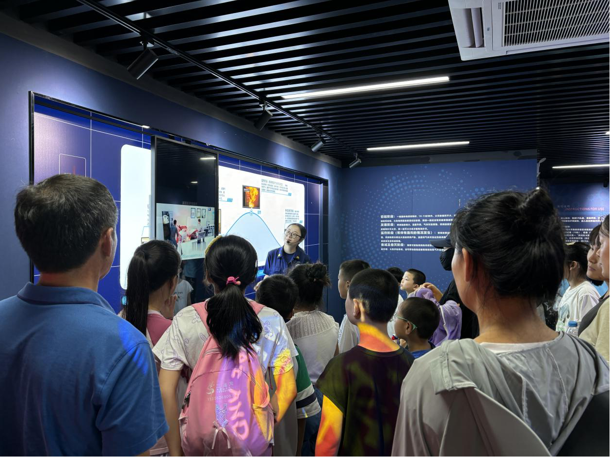 3.安徽巢湖經開區:開展「消防零距離 安全伴我行」體驗活動.png