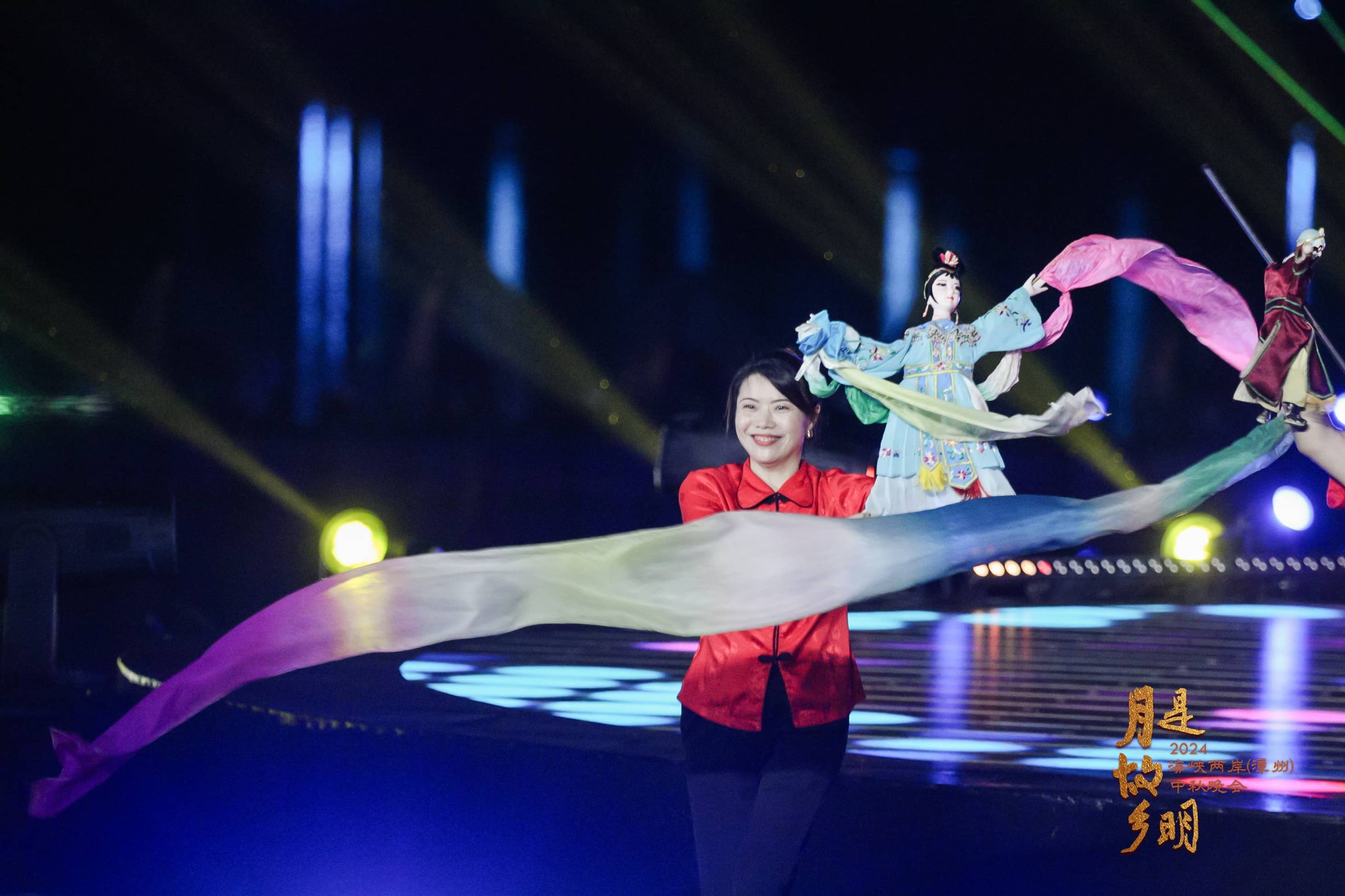 圖4 漳州木偶戲表演.JPG