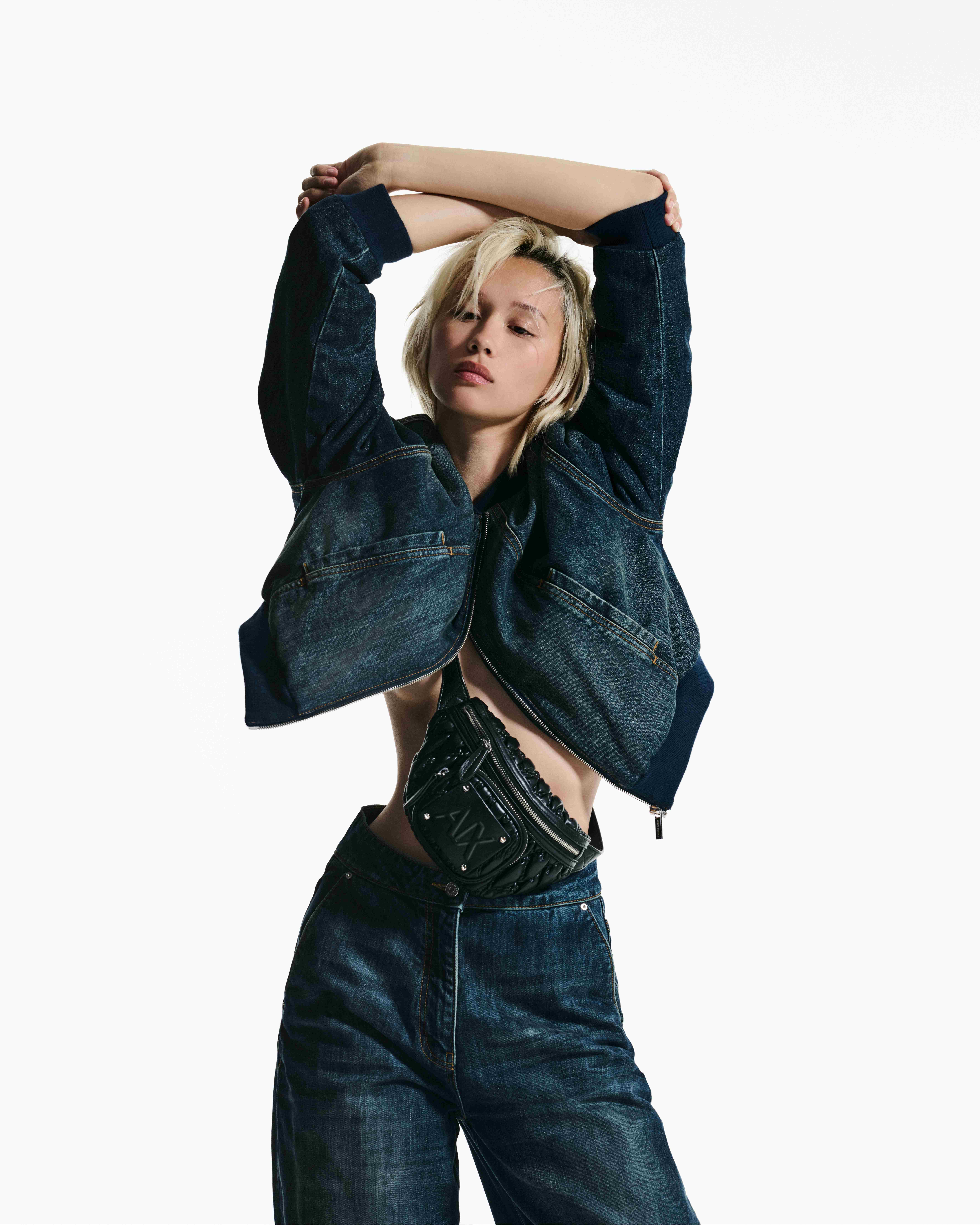 AX DENIM DEM W 01.jpg