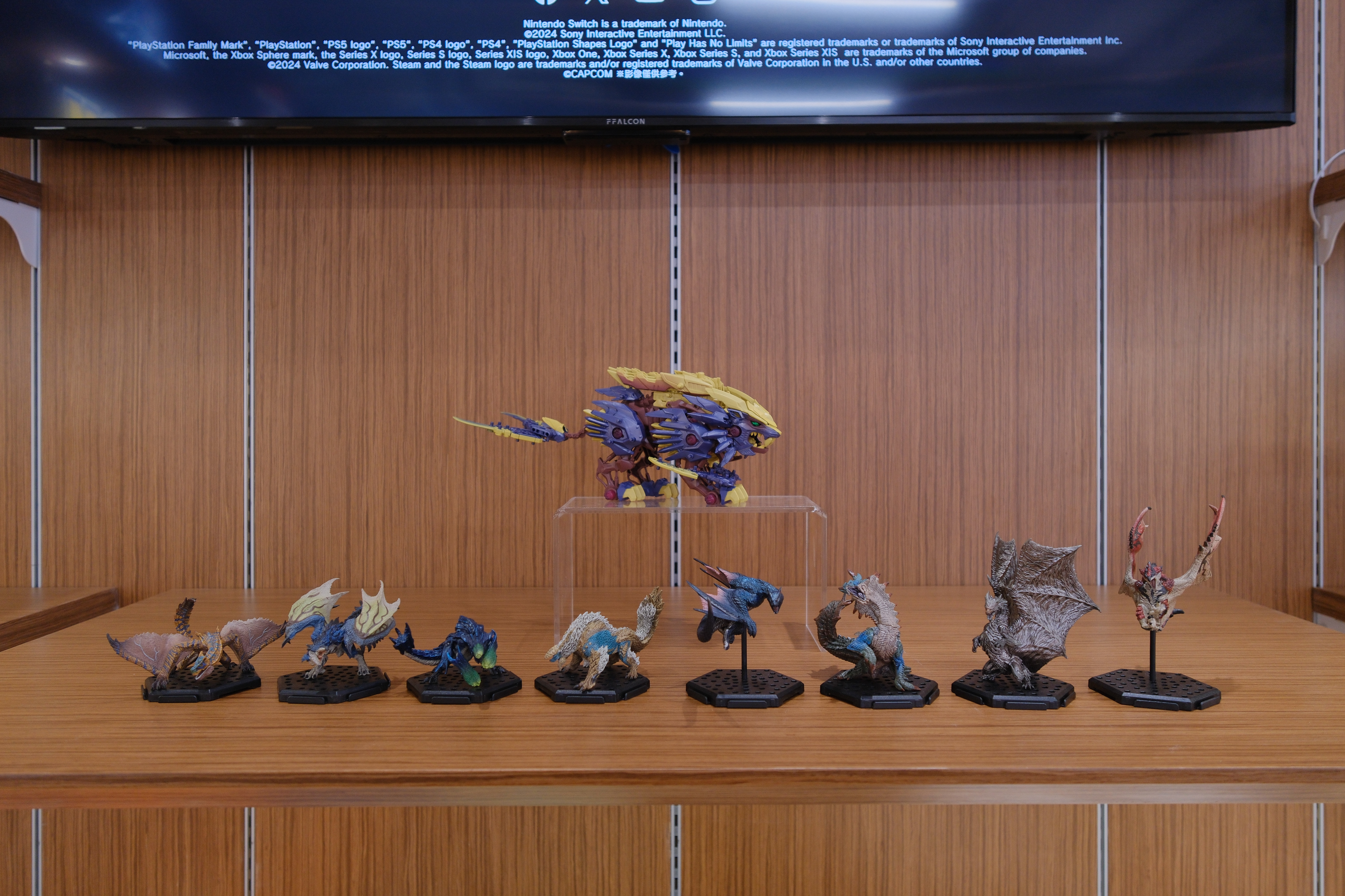 多款《魔物獵人Monster Hunter》模型擺設.jpg