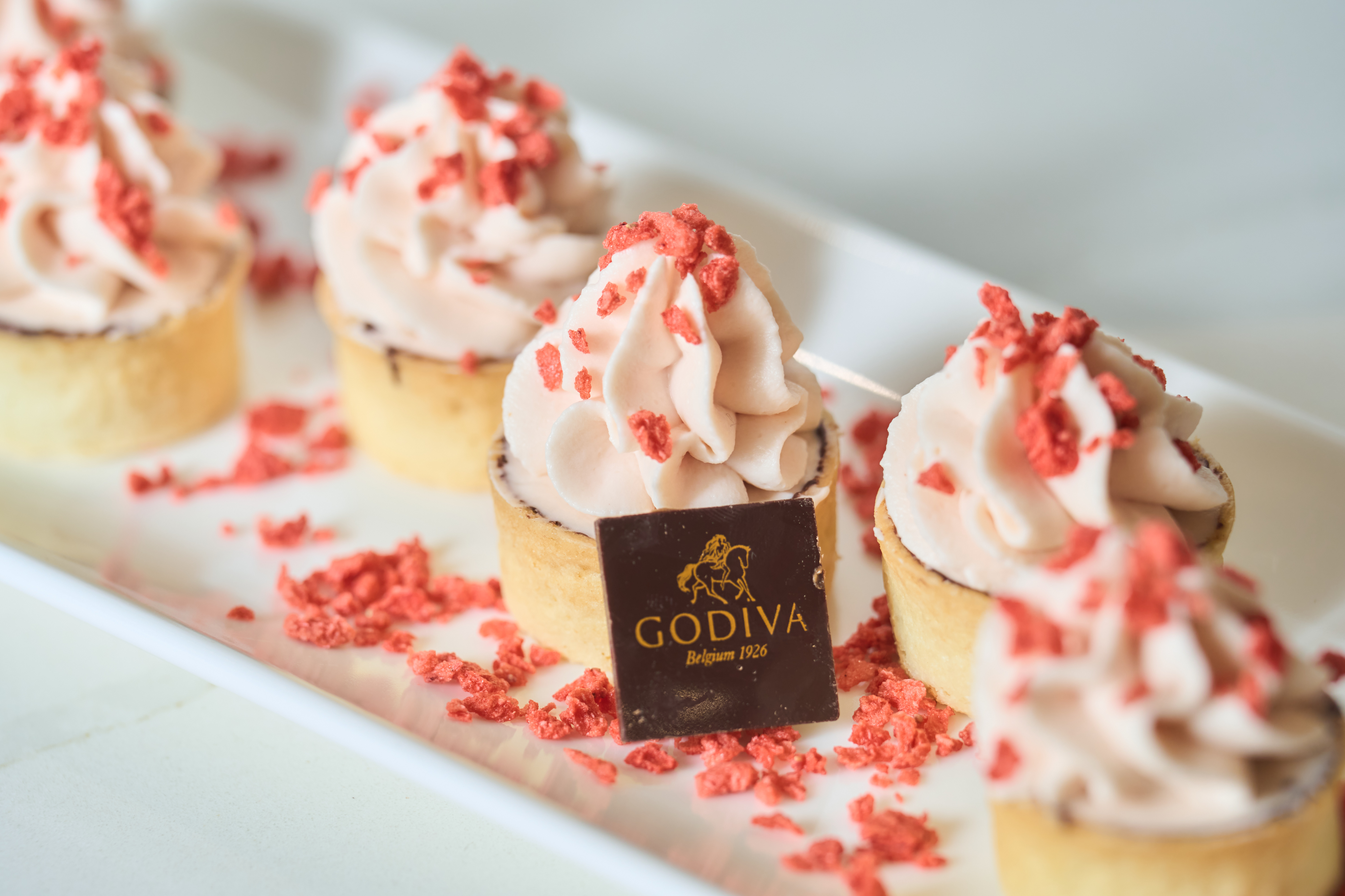 GODIVA鮮製草莓巧克力撻 (1).jpg