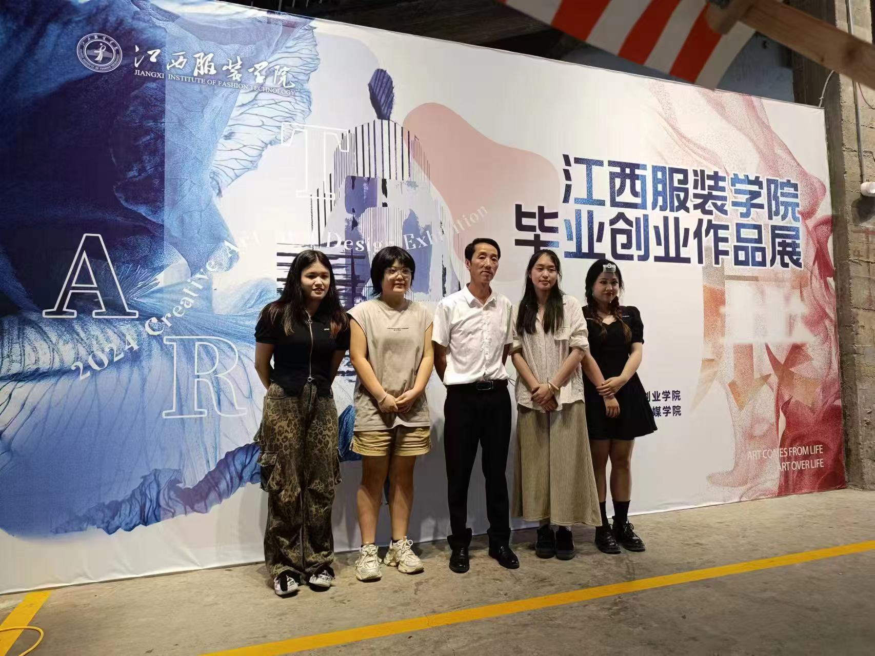 图1.jpg