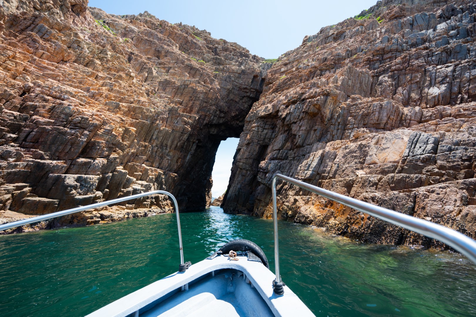 Summer Viva_Island Hopping_4.jpg