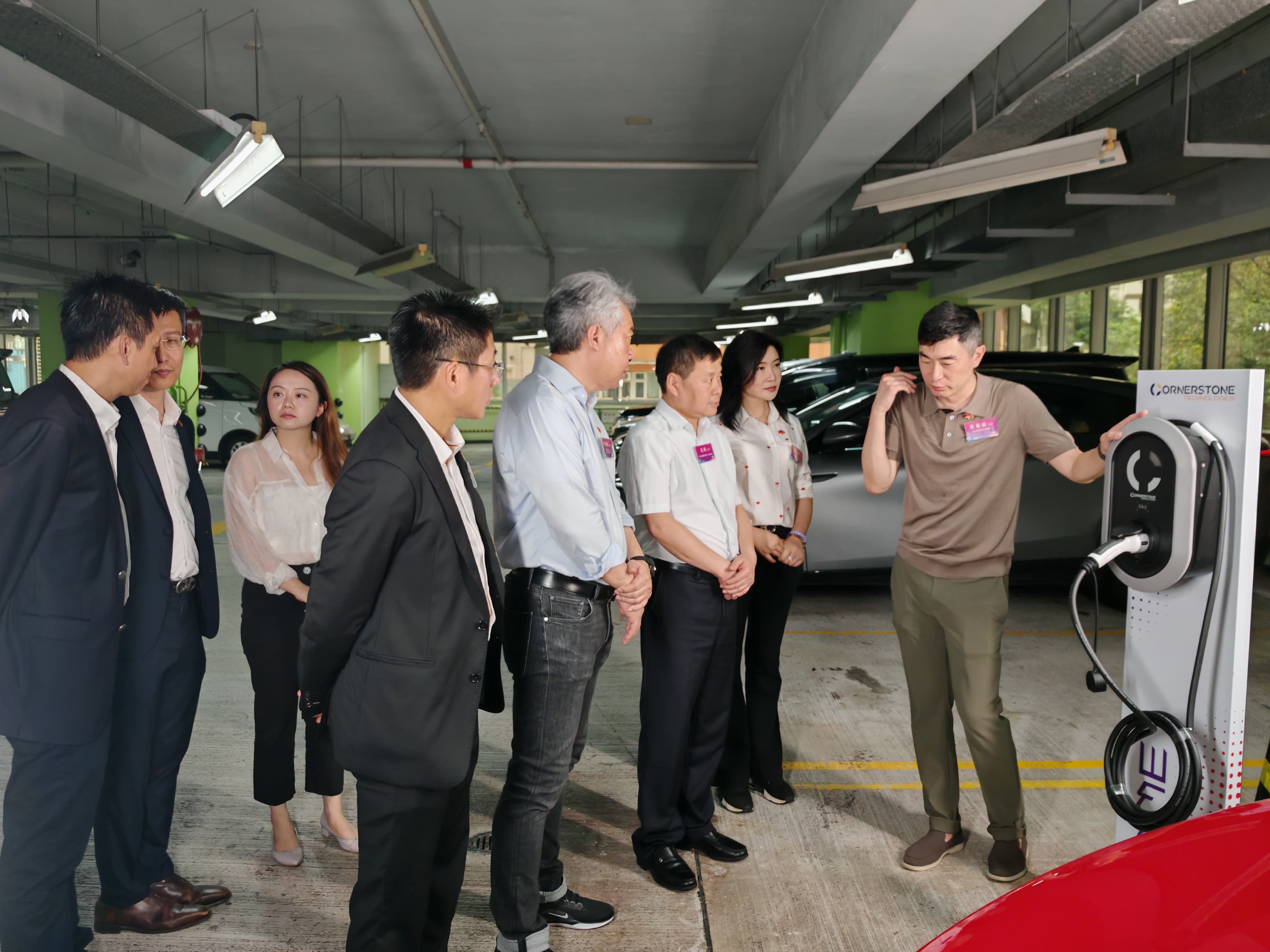 01 香港灣仔區各界協會主席.jpg