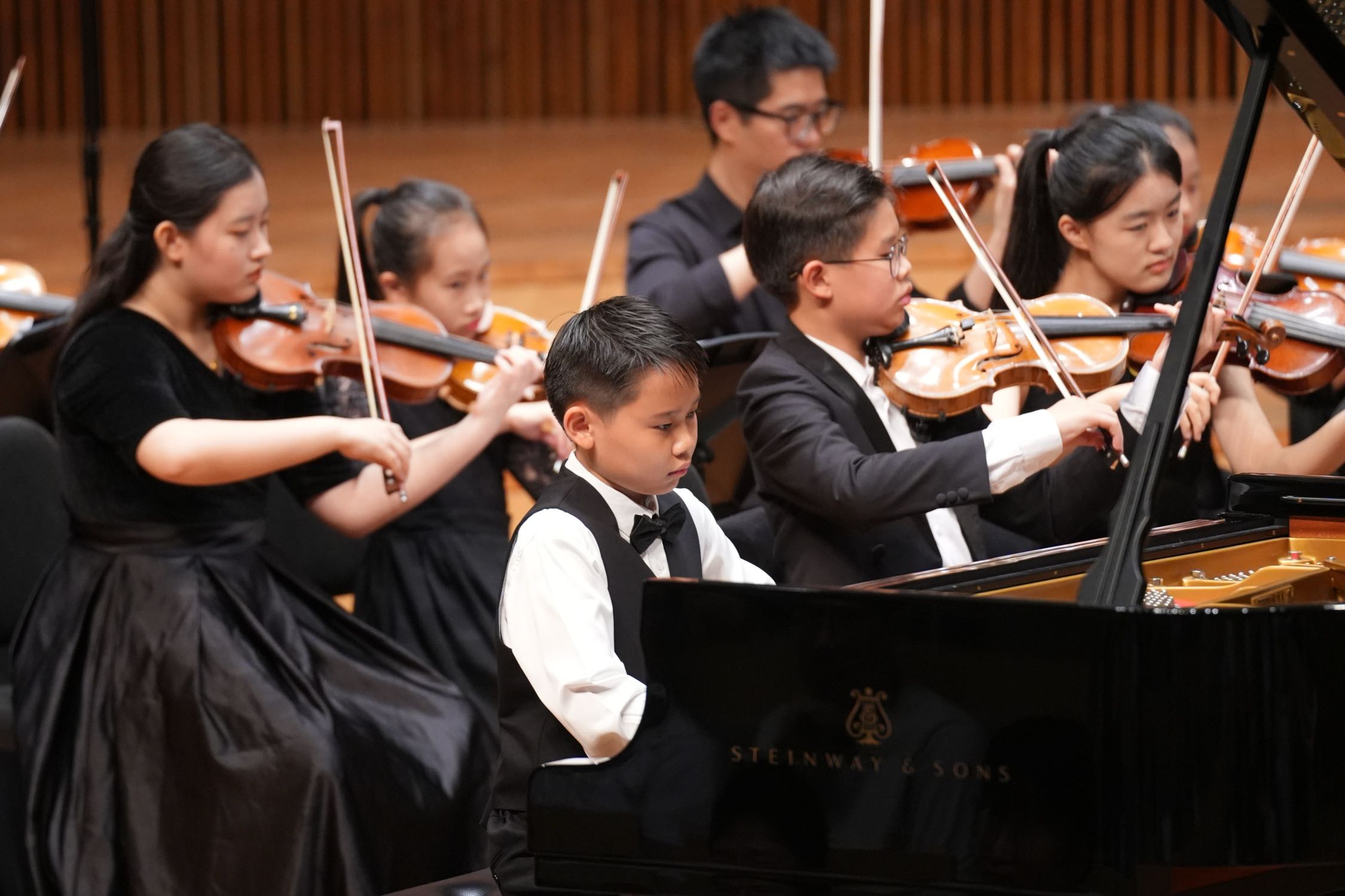 圖一:青少年演繹經典協奏曲作品.jpg