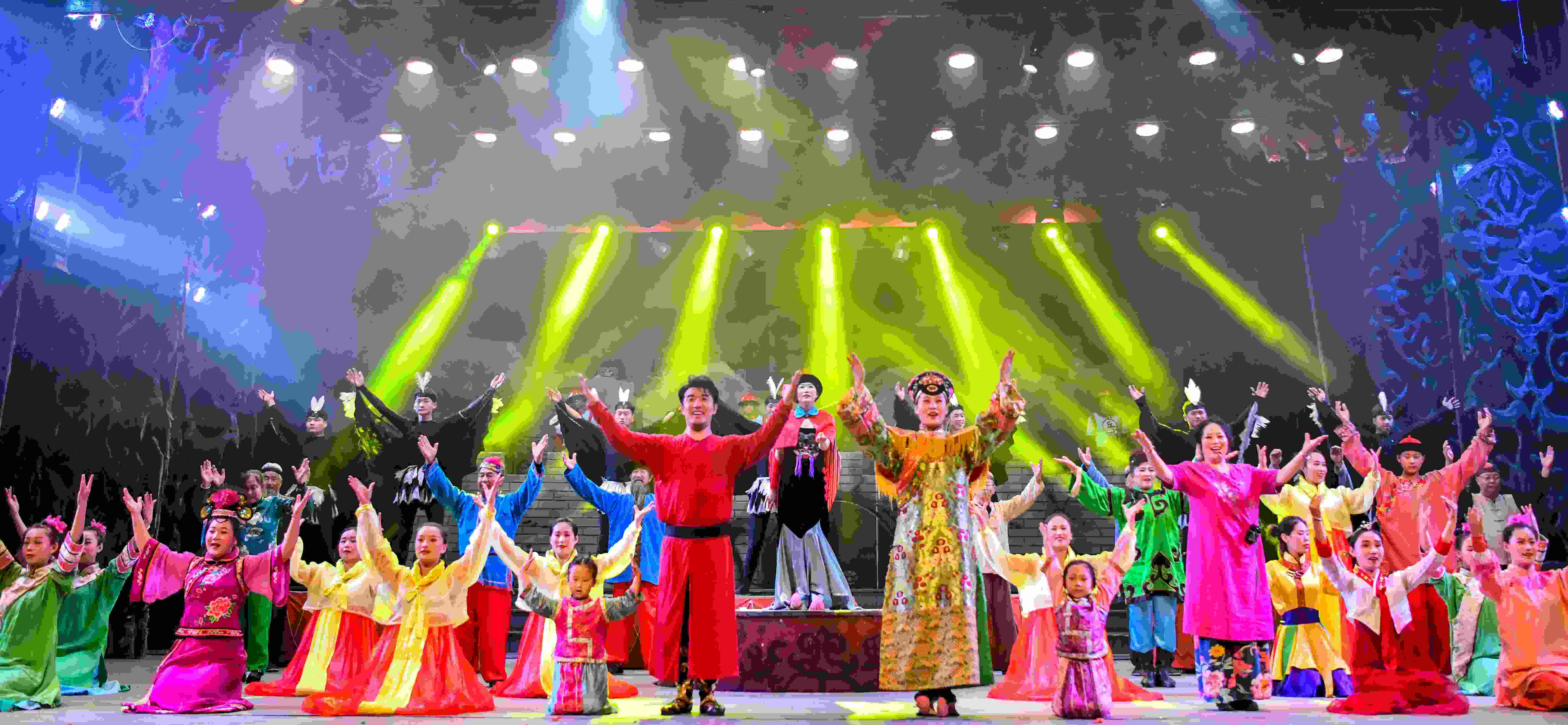 八旗山水谣  刘海东摄.JPG