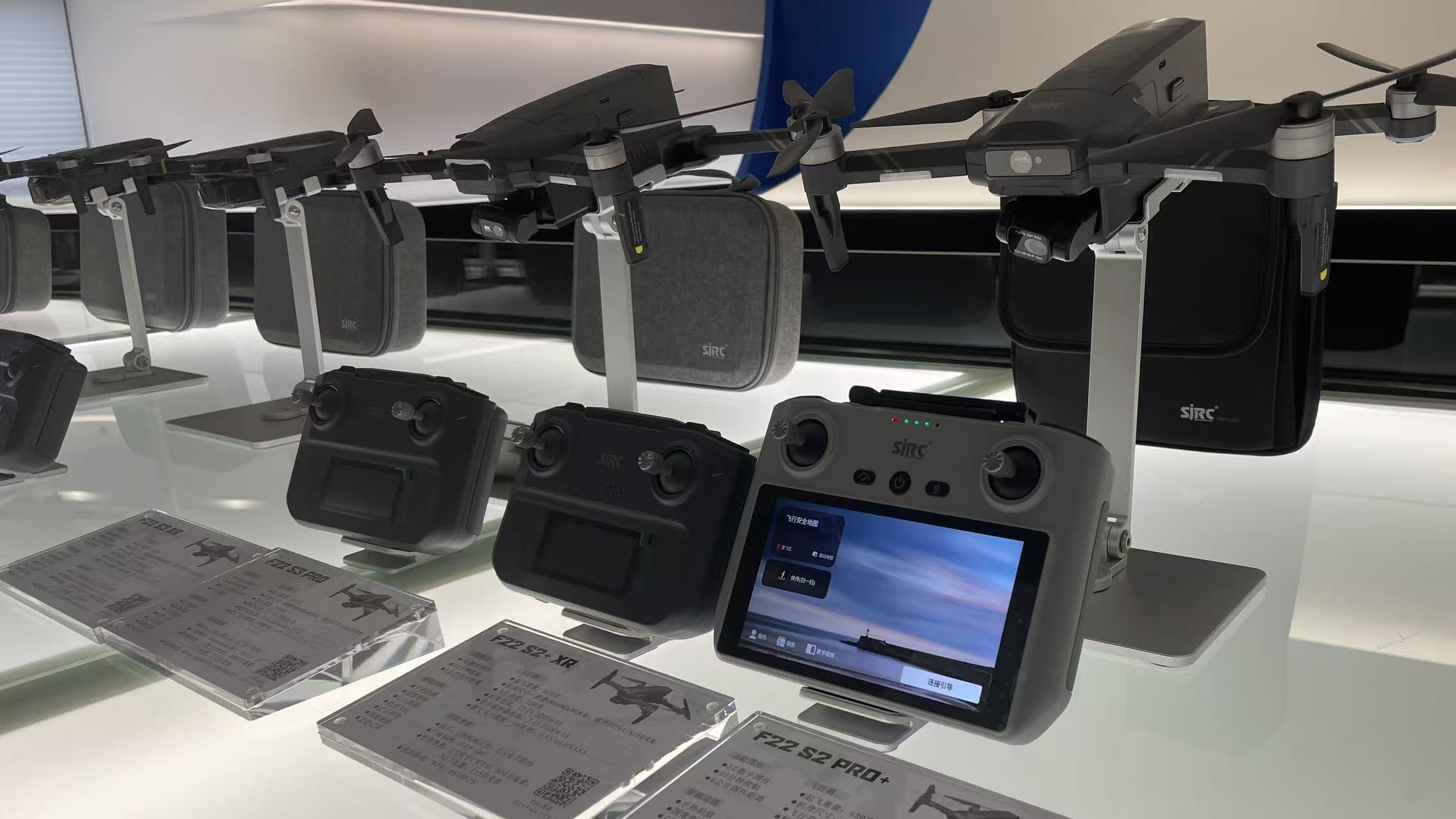 03 世季F22 S3 XR直掌机翼航拍无人机.jpg