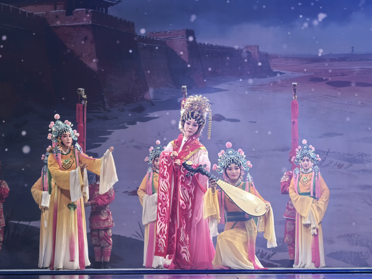 3、粵劇《昭君塞上曲》.jpg