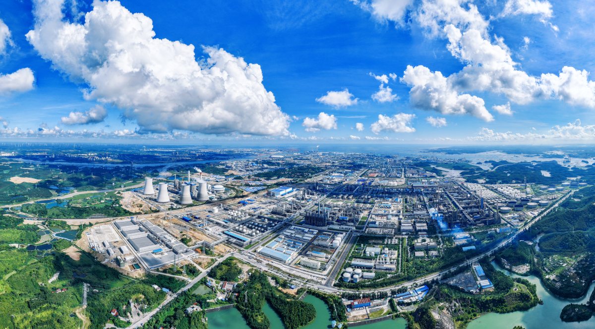 3、中國石油廣西石化煉化一體化轉型升級項目（王芳 攝）_編輯.jpg