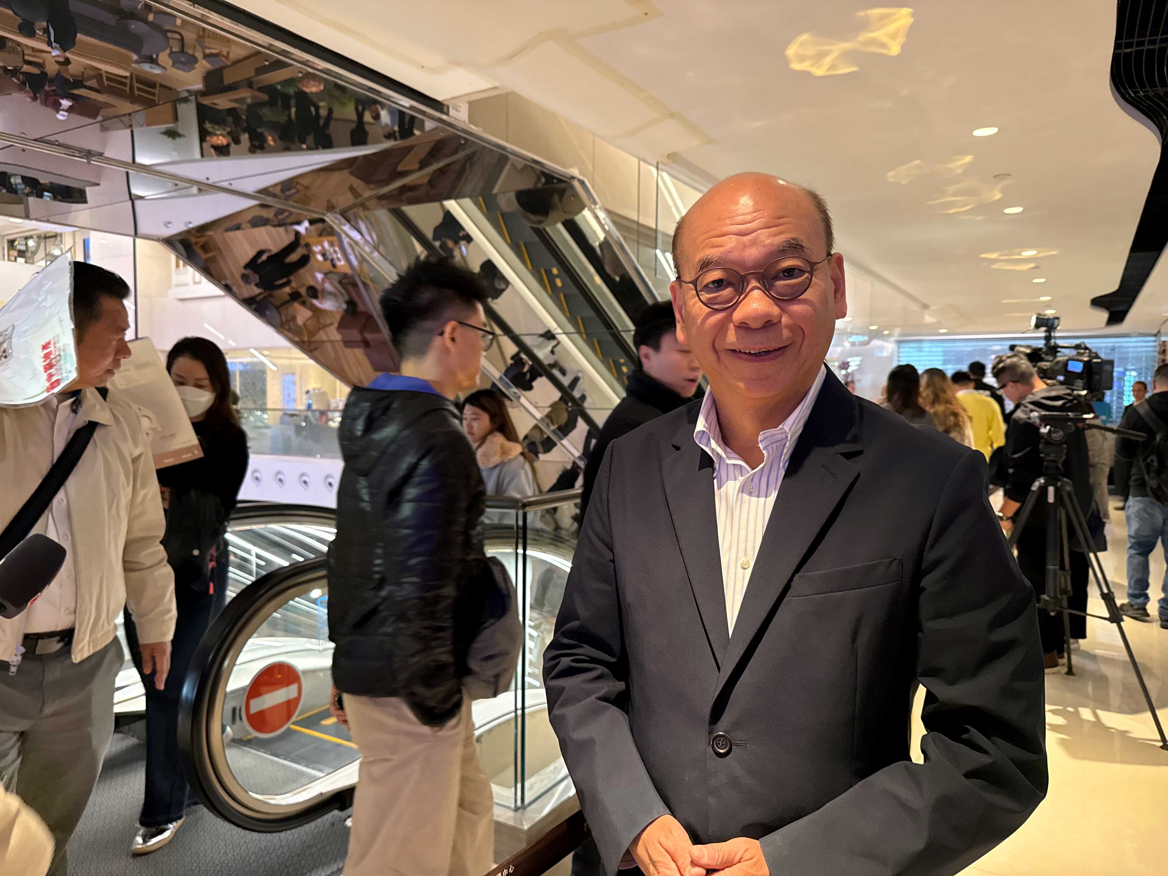 IMG_9794 (002)AH.jpg