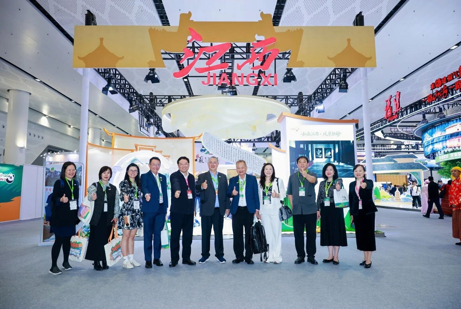 圖六 集體合照.jpg